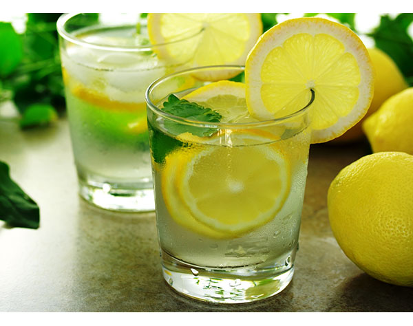 Benefits of Drinking Boiling Lemon water in Early Morning