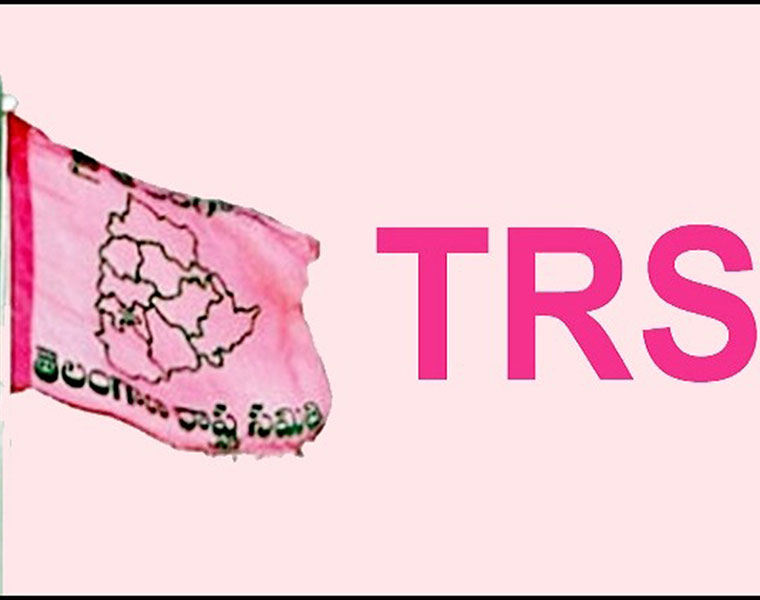 TRS women sarpanch and his husband  suicide attempt at suryapet