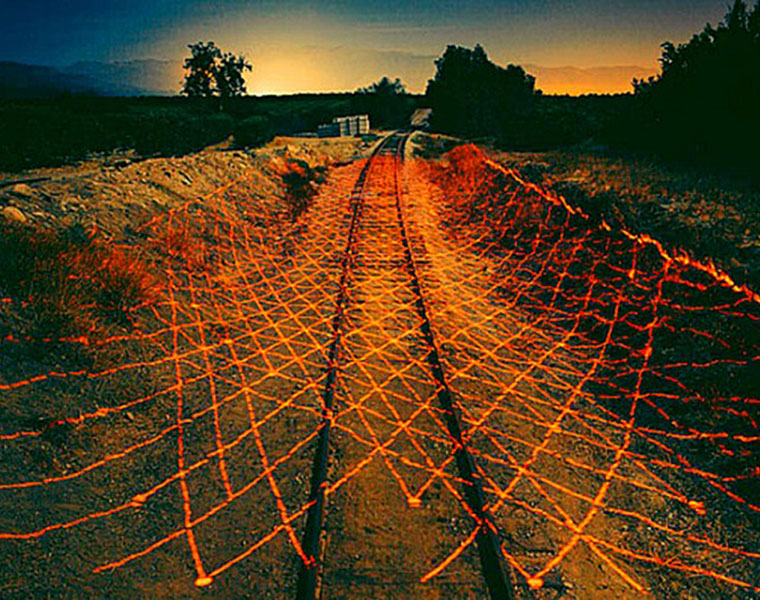 India pak border laser wall