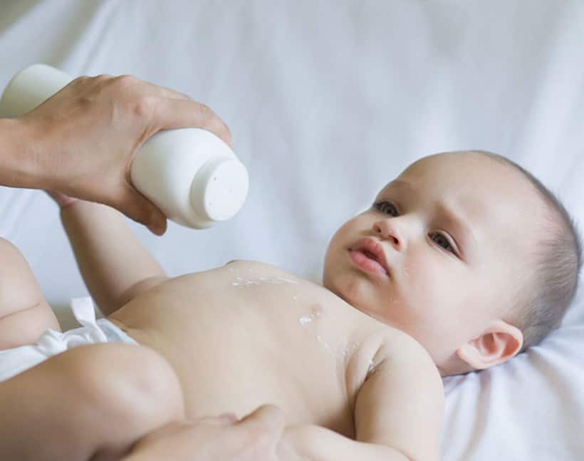 5 unusual benefits of using baby powder everyday