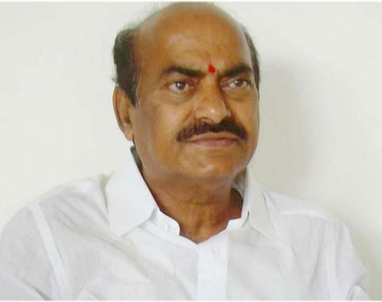 Former  MP JC Diwakar Reddy  Demands To  merge Kurnool and  Anantapur  Districts  In Telangana