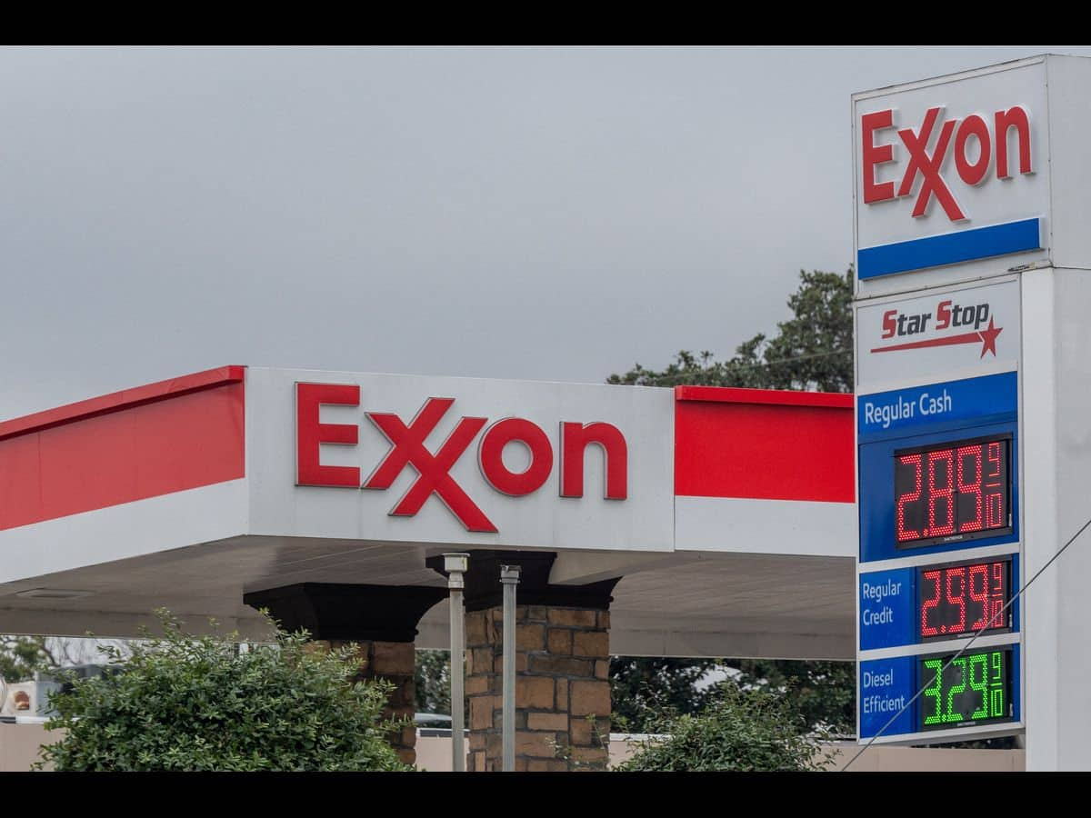 House Judiciary Committee Report Reveals ‘Climate Cartel Of Money Managers’ Colluded To Take Over Exxon Board: Retail Sentiment Slips