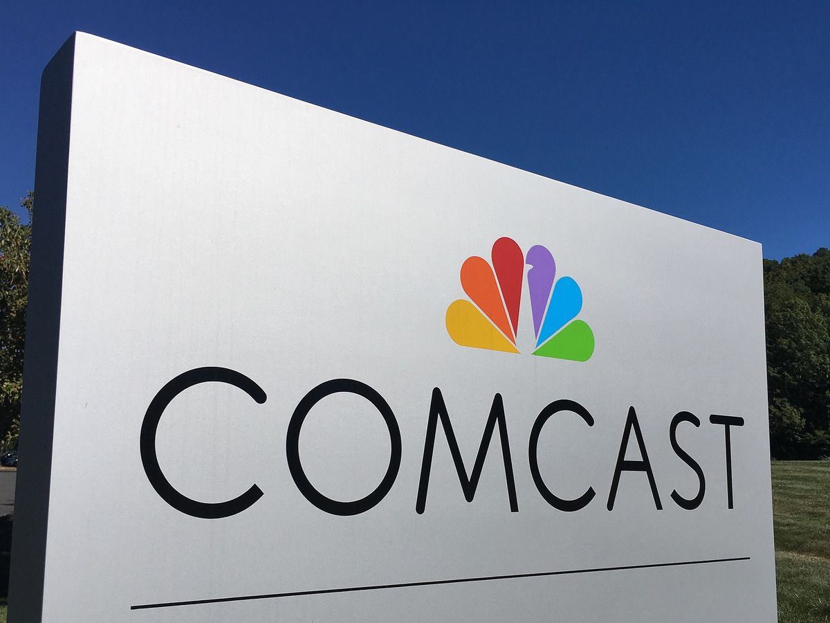 Comcast Stock Rises Pre-Market On Cable Spin-Off Report: Analysts Skeptical, Retail Hesitates