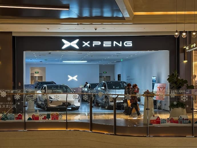 XPeng Stock Gains In Pre-Market As Tesla's Chinese Rival Reportedly Looks To Hire Over 6,000 Workers In 2025