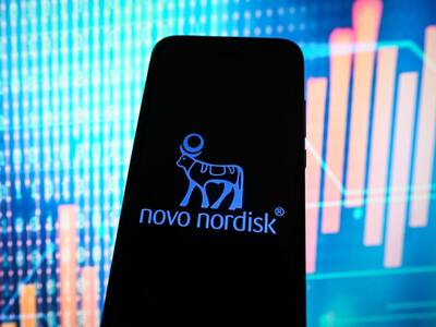 Denmark's Novo Nordisk Rebounds Pre-Market On UBS Upgrade, But Trump's Tariff Threats Over Greenland Leaves Retail Uneasy