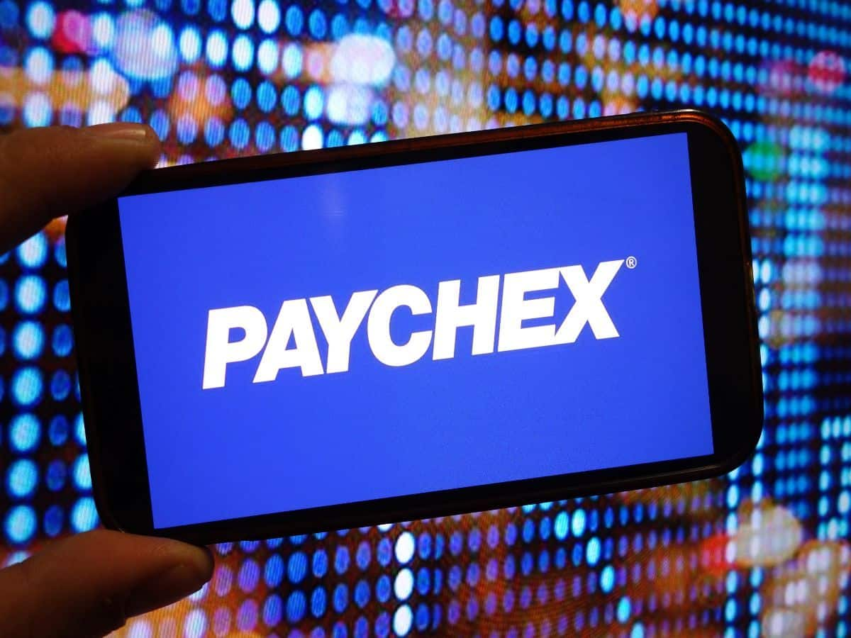 Paychex Stock Rises After Q2 Earnings Marginally Beat Estimates: Unconvinced Retail Pushes Sentiment To 1-Year Low