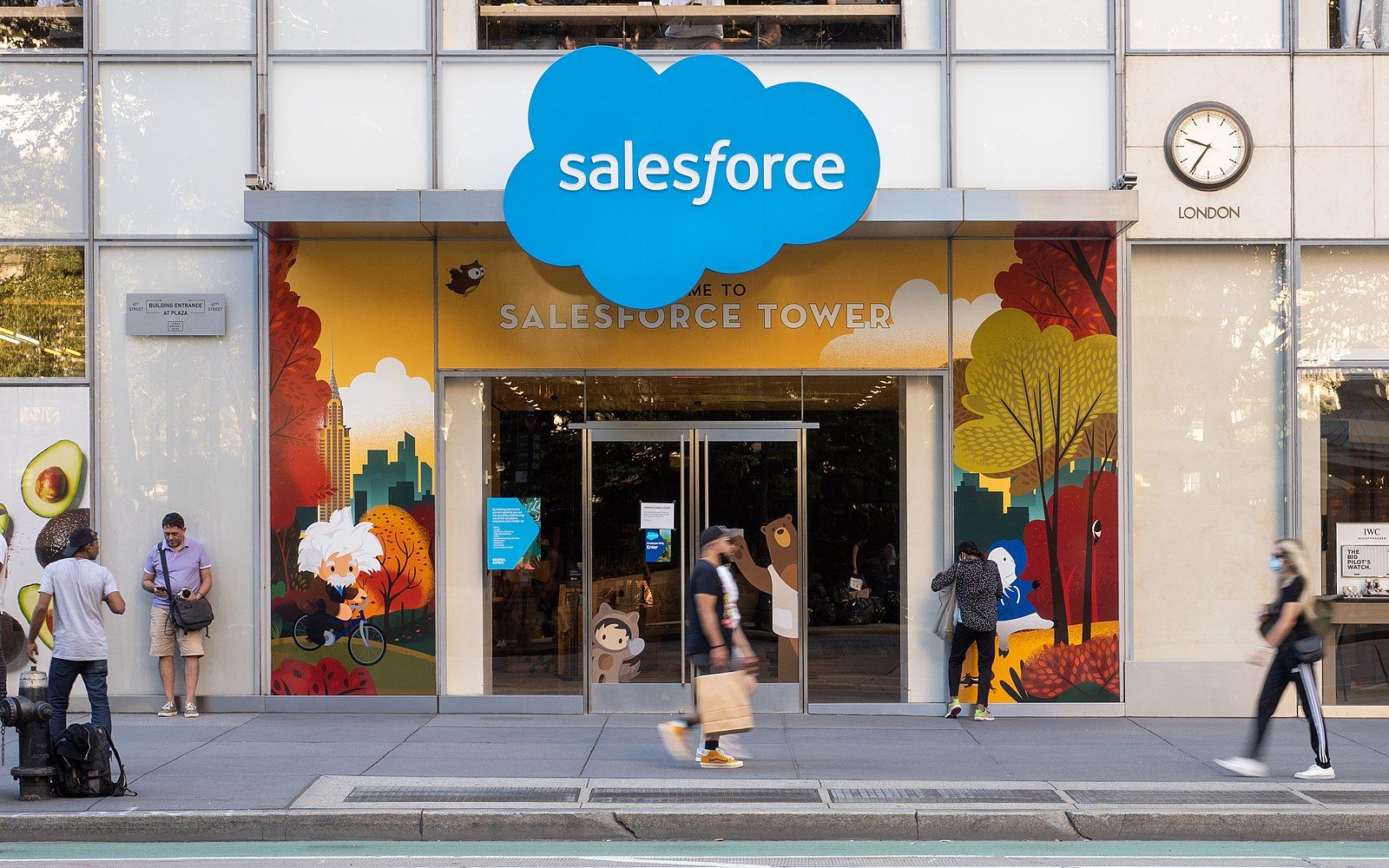 Salesforce Analyst Says Risk-Reward On Stock ‘Compelling’ Ahead Of Q3 Print: Retail Shares The Optimism