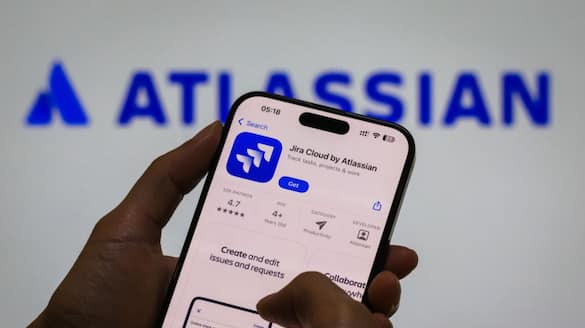 Atlassian Analysts Get Increasingly Bullish As Stock Snags Another Upgrade But Retail Sentiment Lags