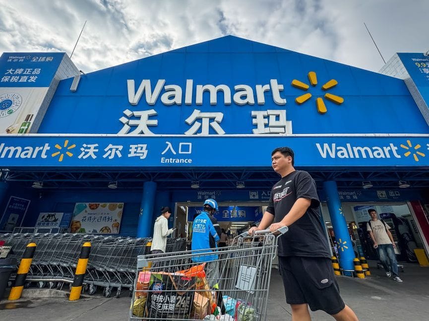 Walmart Stock In Focus On Meituan Partnership: Retail’s Upbeat