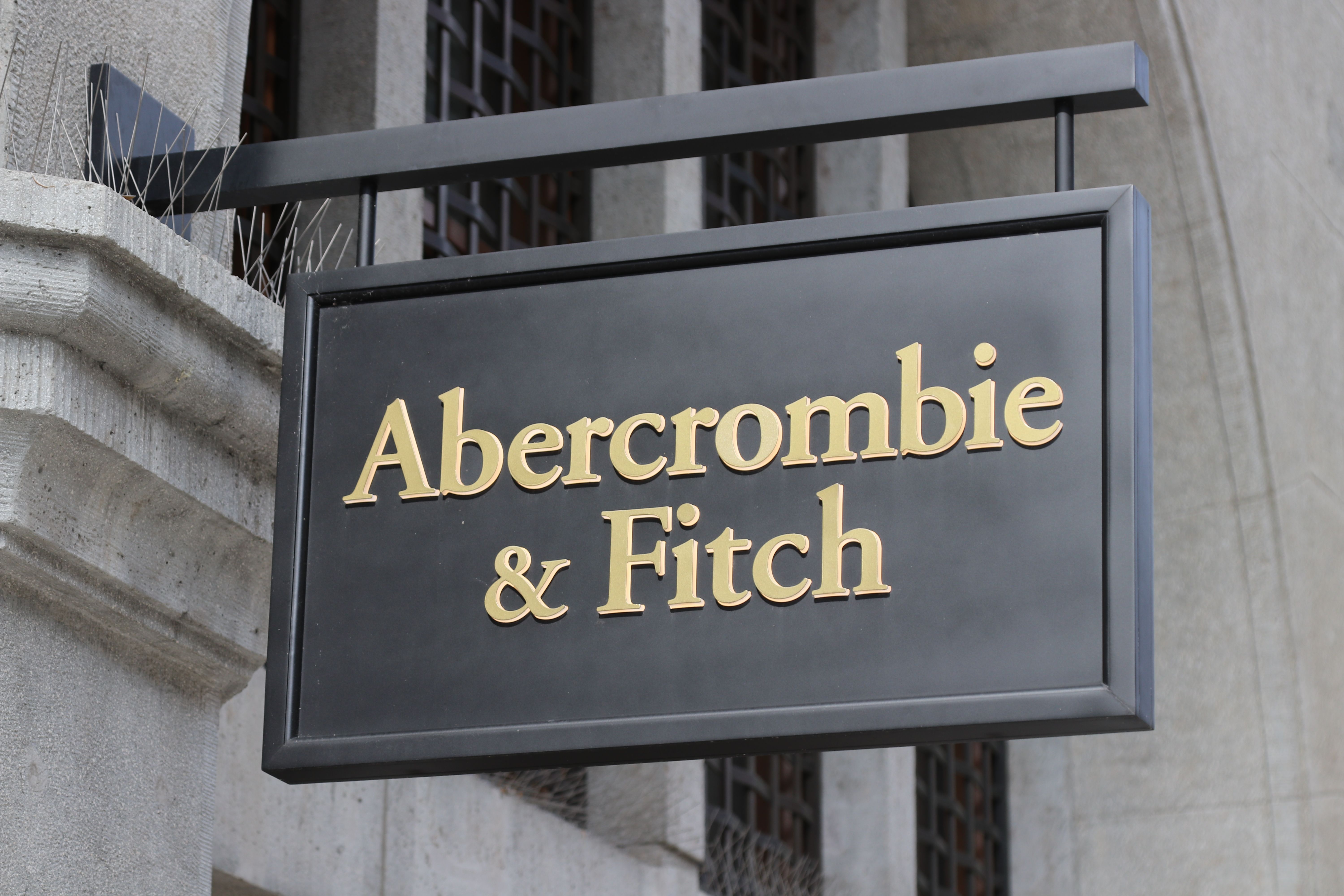 Abercrombie & Fitch Stock Rises Ahead Of Q3 Earnings: Retail’s Bullish