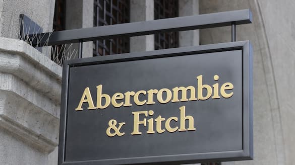 Abercrombie & Fitch Stock Rises Ahead Of Q3 Earnings: Retail’s Bullish