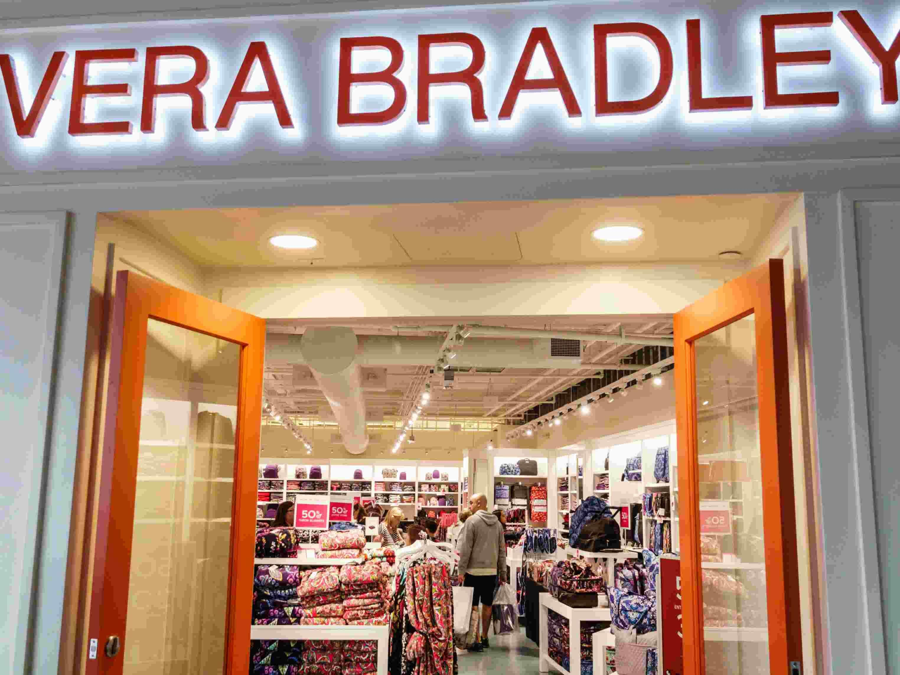 Vera Bradley Stock Down After Q3 Earnings Miss: Retail’s Optimistic