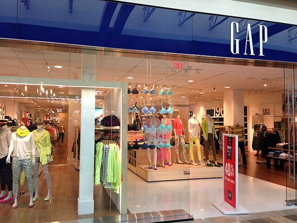 Gap Stock Rises 16% In After-Hours On Beat-and-Raise Q3, CEO Says Holiday Season Off To Good Start: Retailers Cheer 