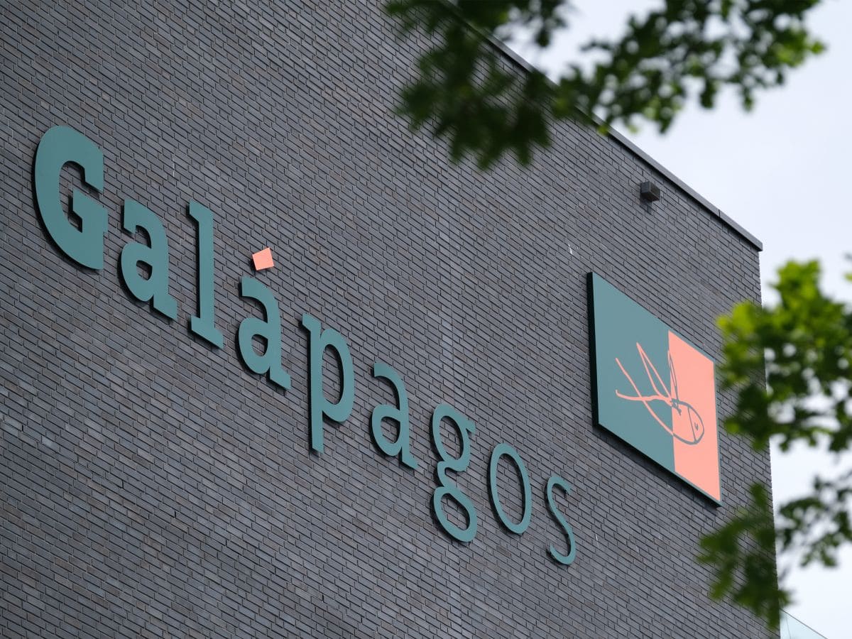 Galapagos Stock Surges On Strategic Spin-Off And Restructuring Plans: Retail Turns Extremely Bullish