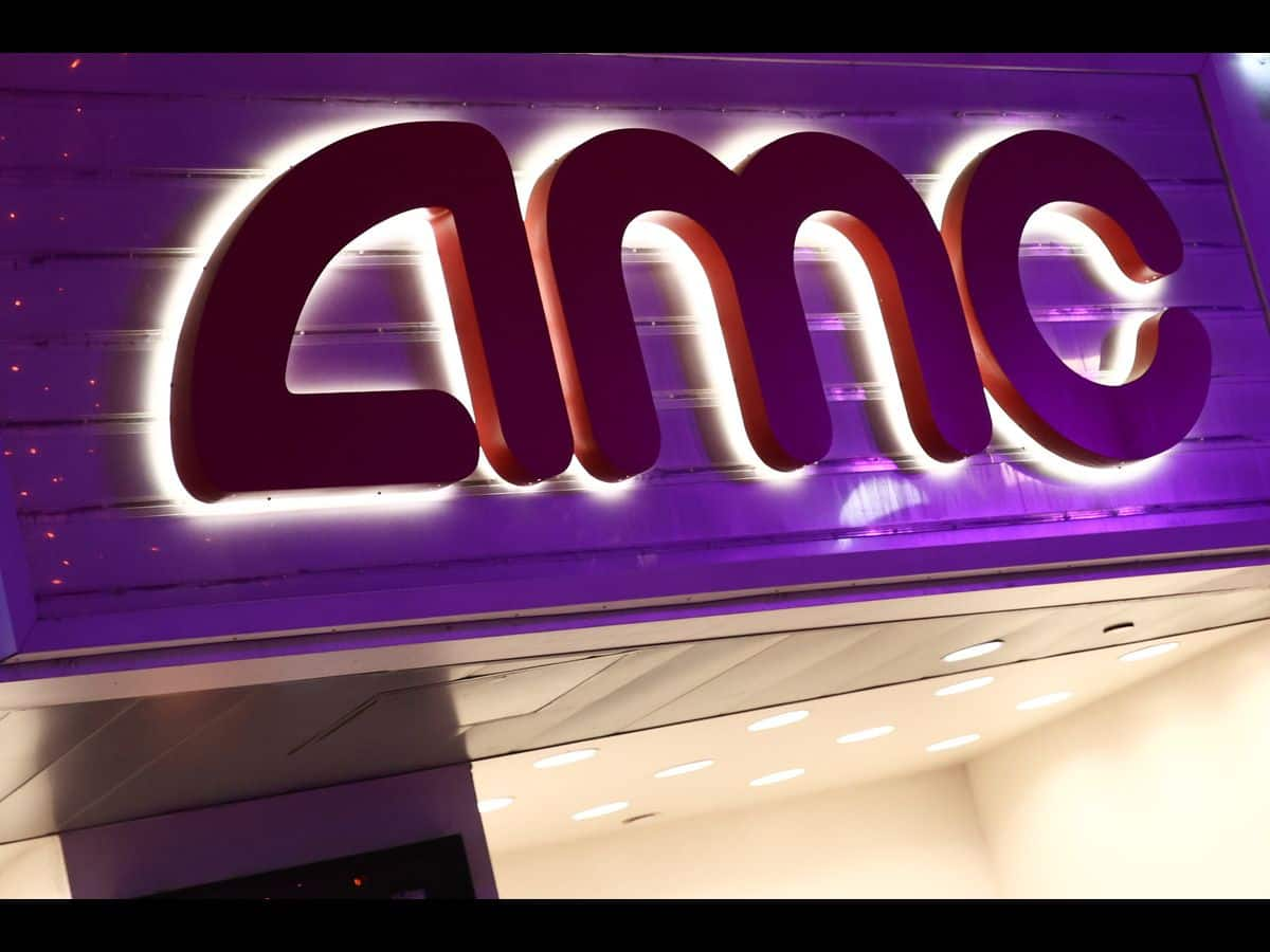 AMC Entertainment Stock Dips After Firm Discloses 50M Share Sale Plan: Retail’s Still Bullish But Disappointment Rampant