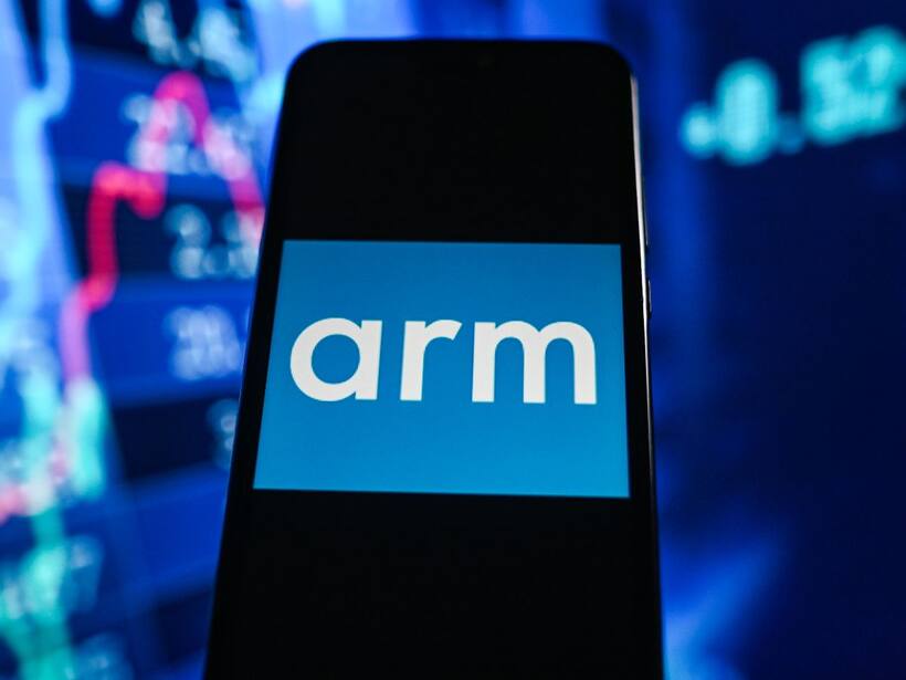 Arm Stock Slides To 4 Month Low As Qualcomm Jumps On Victory In Licensing Dispute: Retail Remains Unswayed