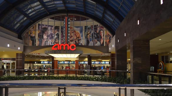 AMC Entertainment Stock Rises WIth Holiday Releases of ‘Wicked’ and ‘Gladiator II’: Retail Sentiment Upbeat 